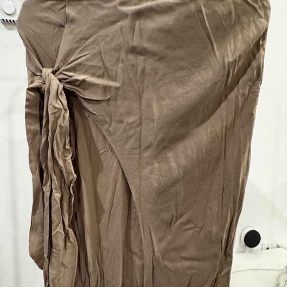 The Line By K Wrap Skirt, Celia Skirt Large - Picture 3 of 4